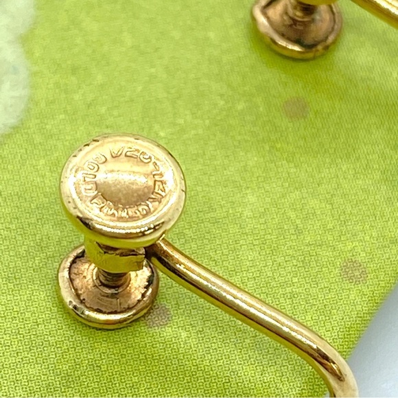 Vintage Leaf Screw-Back Earrings 1/20 12K GF - Picture 5 of 7